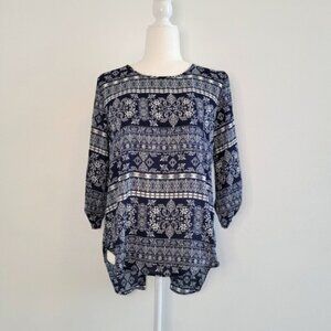 💘Pink Republic Navy Blue & White Split Tail Blouse Size Medium